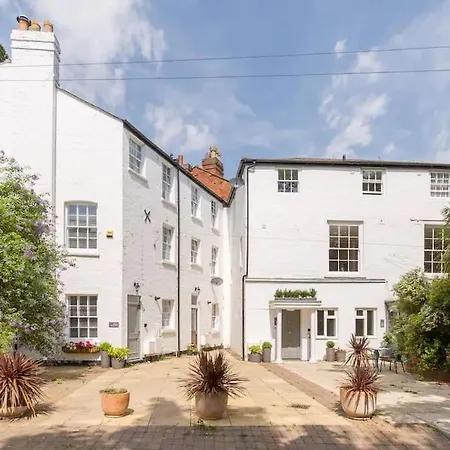 Fabulous Malvern Townhouse Great Malvern Exterior photo